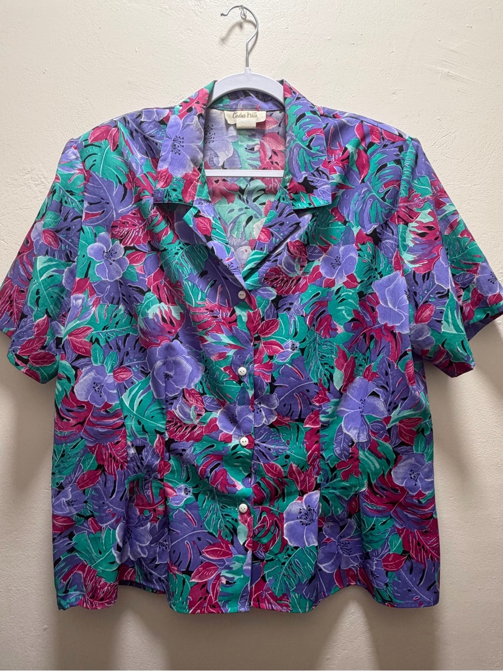 Vintage 80’s Women’s Floral Cedar Hill Blouse